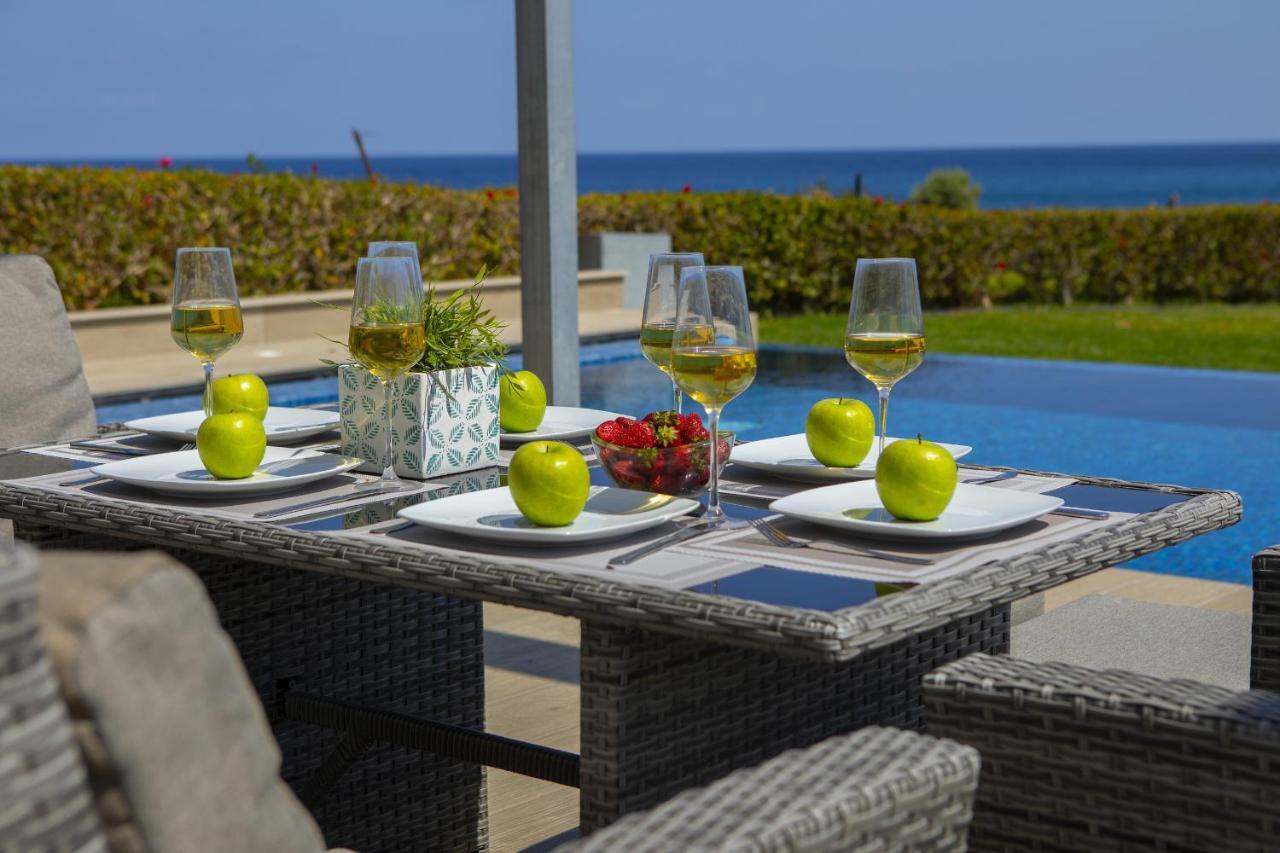 Protaras Seafront Villa Infinte Aretousa 外观 照片