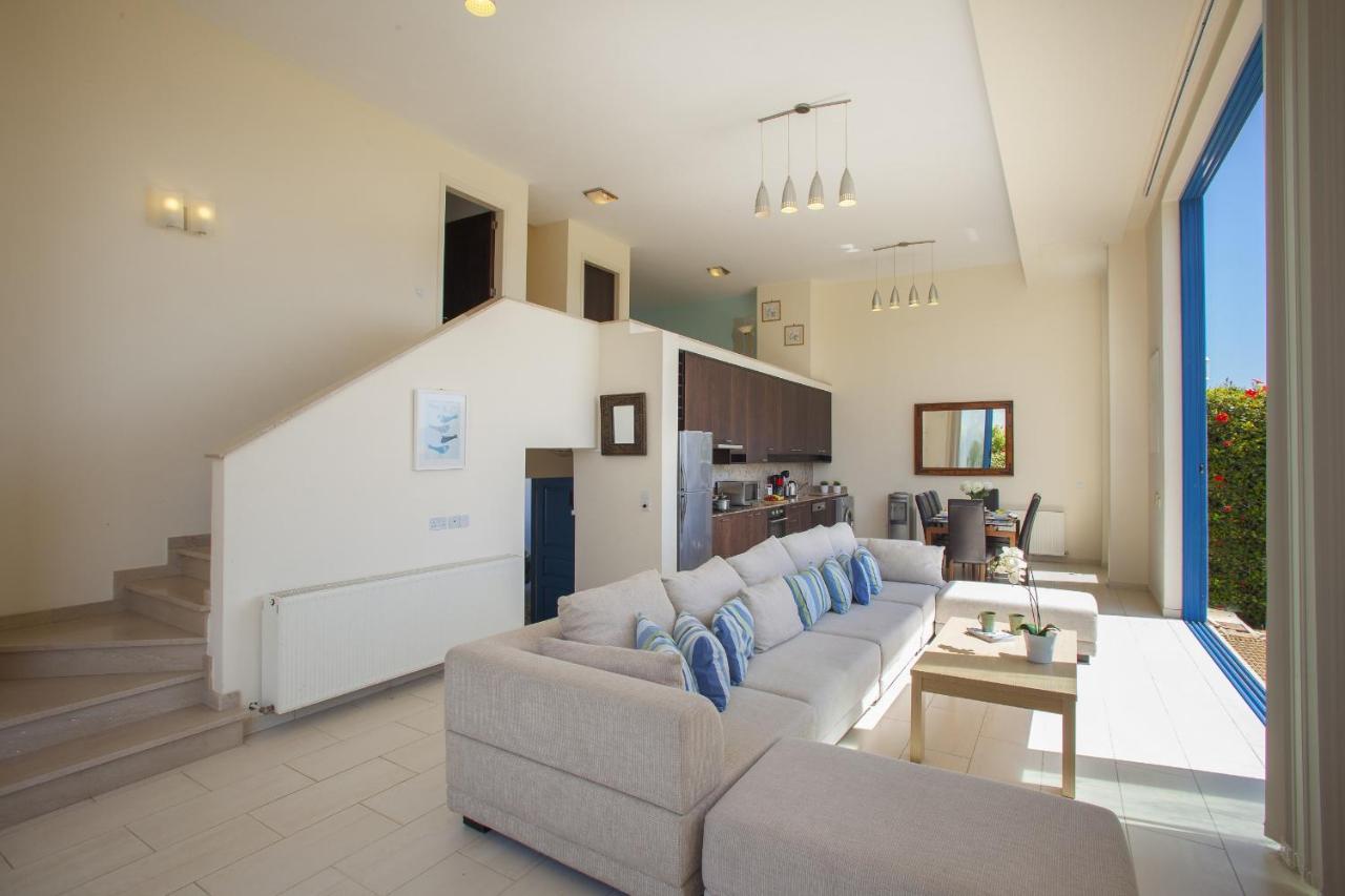 Protaras Seafront Villa Infinte Aretousa 外观 照片