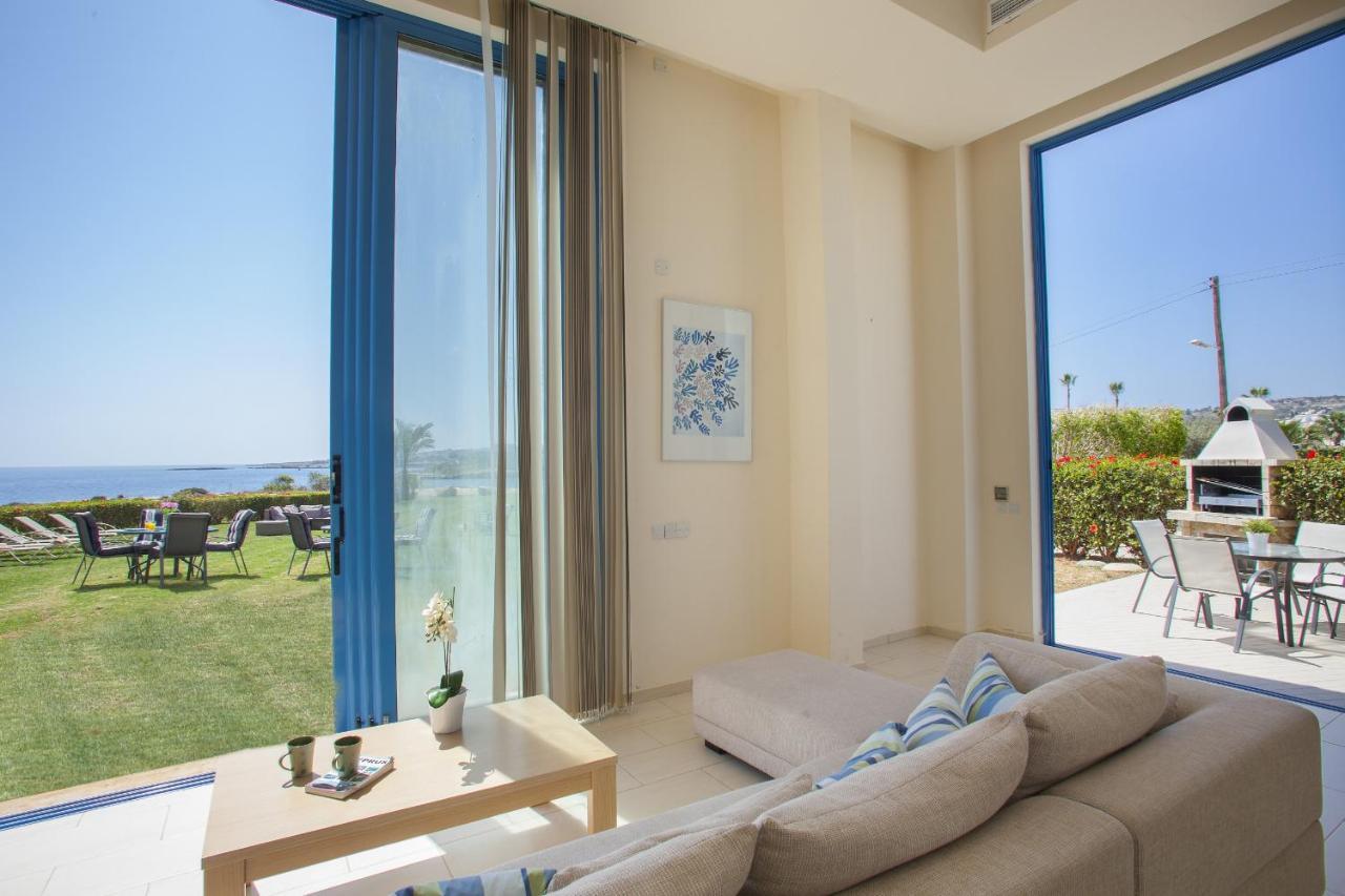 Protaras Seafront Villa Infinte Aretousa 外观 照片