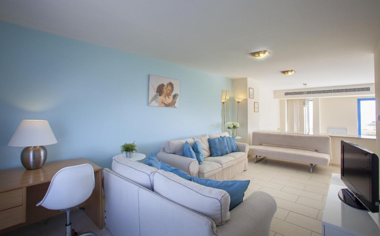 Protaras Seafront Villa Infinte Aretousa 外观 照片