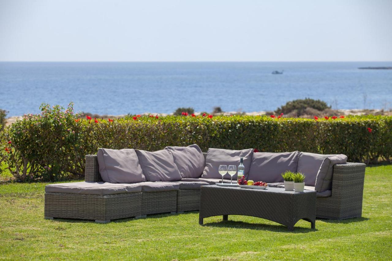 Protaras Seafront Villa Infinte Aretousa 外观 照片